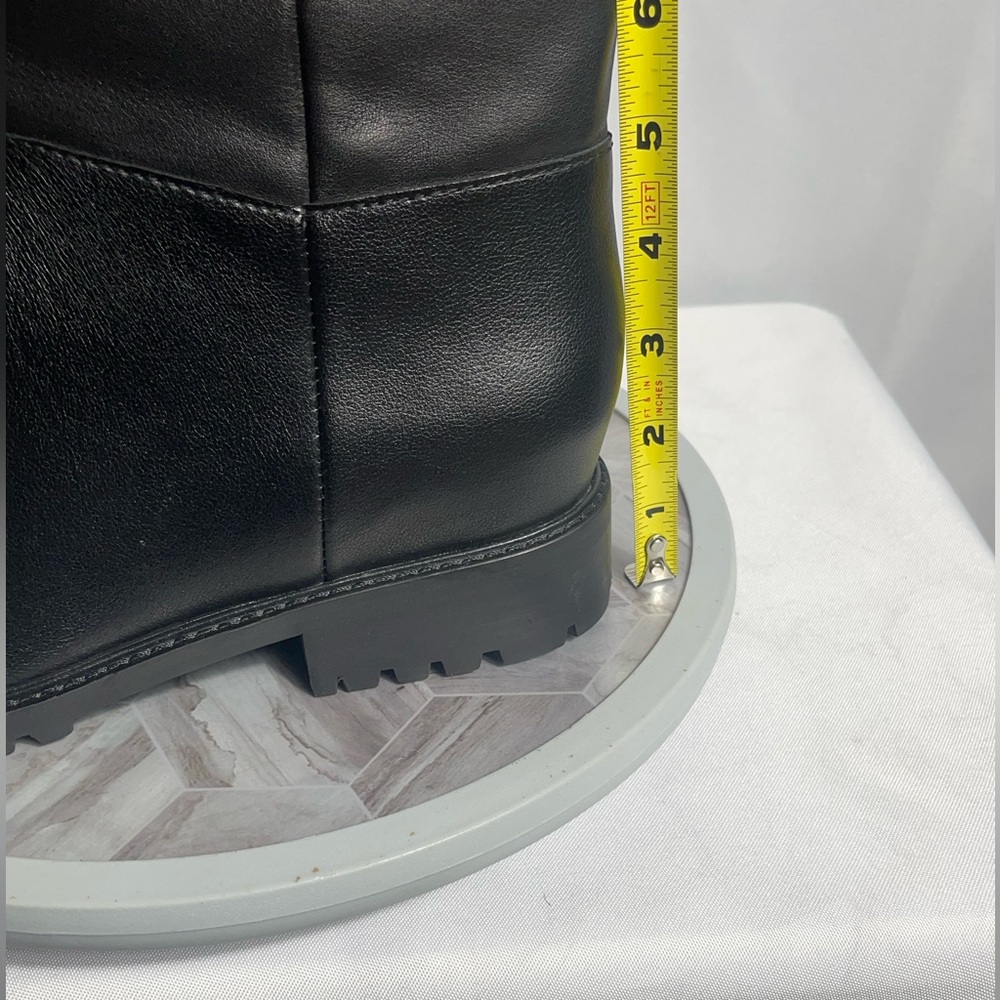 Steve Madden Leary Black Leather Tall Lug Sole Boots Size 9M - Picture 9 of 12